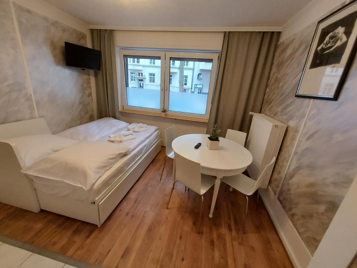 Vintage Apartment Cologne Exterior photo